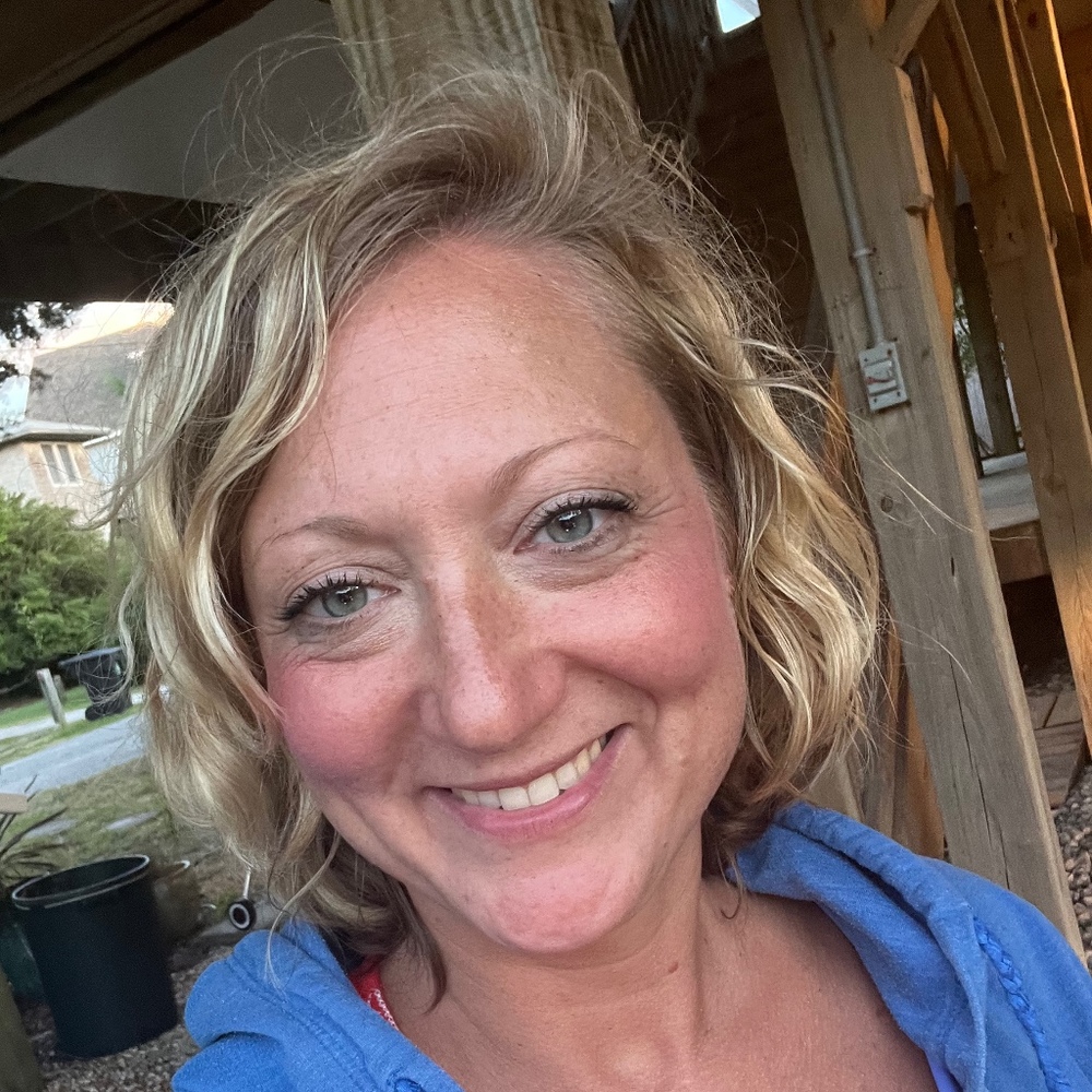 Meet your Posher, Daniela